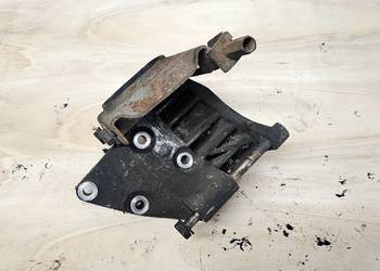 Łapa mocowanie alternatora mercedes w123 2.0d 6171550535