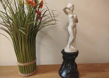 Figurka retro Akt Kobiecy Wenus  Alabaster / Gips Vintage