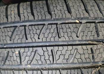 Pirelli Carrier Winter 215/75R16 116R C