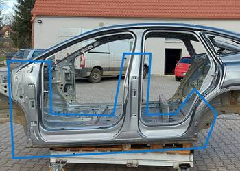 Audi Q4 E-TRON 89A 89E  SŁUPEK LEWY BOK PRÓG szary LZ7F 