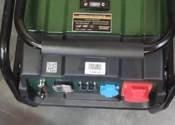 Nowy,nieużywany generator prądu, 220-230V,380-400V,12V