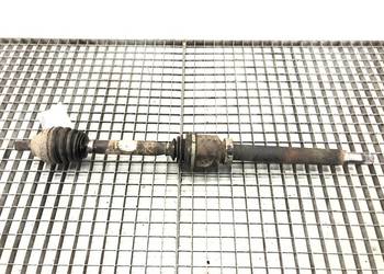 PÓŁOŚ PRAWA VOLVO C30 30783172 2.0 136KM 06-13 PRZEGUB