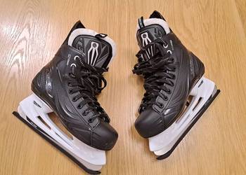 Łyżwy hokejowe TEMPISH Subzero Black rozmiar 40 Łyżwy hokejowe TEMPISH Subzero Black rozmiar 40
