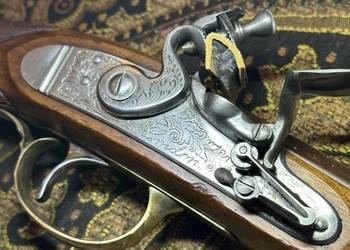 Pistolet W.Moore Bondini .45