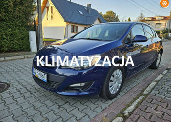 Opel Astra 1 właściciel / Klimatyzacja J (2009-2019)
