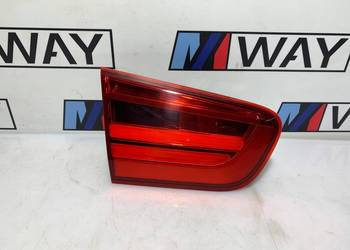 BMW F20 F21 LIFT LAMPA TYŁ LEWA W KLAPĘ BAGAŻNIKA ORYGINAŁ 7359019