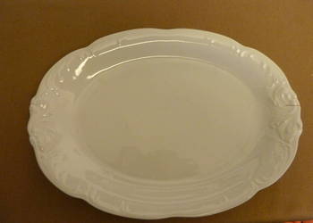 Owalny porcelanowy półmisek Wawel (Krzysztof) Owalny porcelanowy półmisek Wawel (Krzysztof)