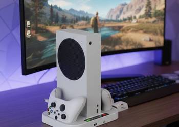 Konsola Xbox series S + gratisy jak nowa stan bdb