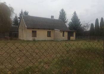 Dom z zabudowaniami gospodarczymi w Dziebałtowie