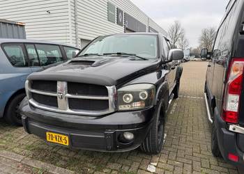 Dodge ram 5.7 hemi 4x4
