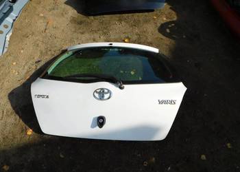 yaris II klapa nr 33562 WYSYŁKA