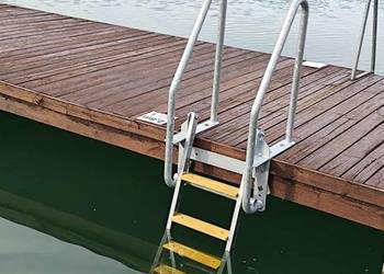 Drabinka kąpielowa składana na pomost