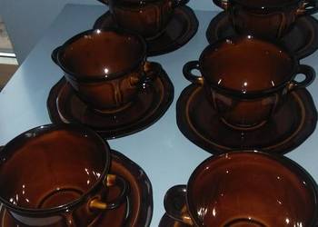 Bulionówki Pruszków kmpl 6 sztuk z talerzykami