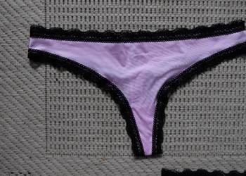 pudrowy roz satynowa koronkowe koronka stringi NEW YORKER majtki S 36