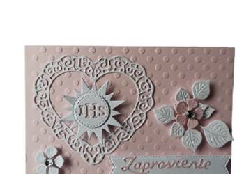 ZAPROSZENIA KOMUNIA DZIEWCZYNKA SŁONECZKO IHS W SERCU – K3 – RÓŻ  -  BIEL ZAPROSZENIA KOMUNIA DZIEWCZYNKA SŁONECZKO IHS W SERCU – K3 – RÓŻ  -  BIEL