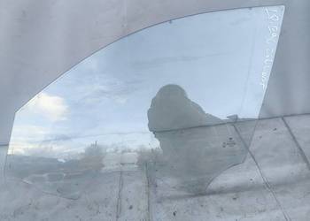 BMW E90 E91 SZYBA LEWA BOCZNA PRZEDNIA DRZWI ZIELONA