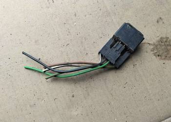 AUDI 80 B3 B4 A6 C4 WŁĄCZNIK OTWIERANIA ZAMYKANIA SZYBY WTYCZKA
