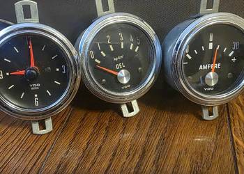 zestaw zegarów VDO 52 mm 1971