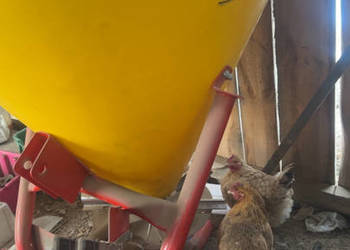 Nowy rozsiewacz Strumyk 400l