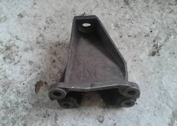 ŁAPA SKRZYNI LEWA 1.9 TDI VW PASSAT B5 AUDI A4 8A0399113AB