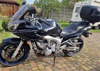 Yamaha Fazer 600 xenon stan super z kufrem 2007r