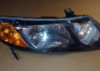 Lampa prawa HONDA Civic sedan USA 2006-2011