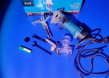 Frezarka ręczna Makita 530W model 3712