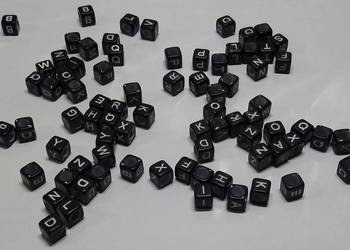 Koraliki Literki Kostka 78 sztuk