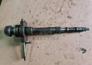 John Deere 4650, 4850 WAŁ NAPĘDOWY R89463 RE35974 R70800 AR94272