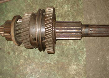Wałek skrzynia biegów Jelcz