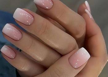 Manicure & Pedicure – Twój moment relaksu i blasku ✨