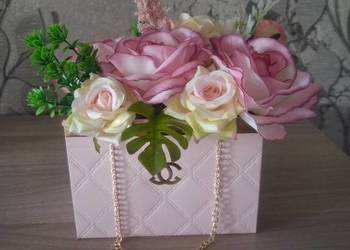 Torebka Chanel kwiatowa