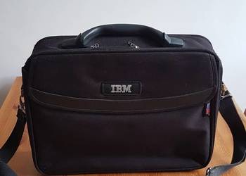 Elegancka teczka do laptopa