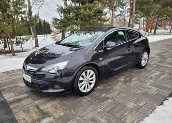 Opel Astra GTC Mały przebieg do końca serwisowana Nawigacja Tempomat Klima