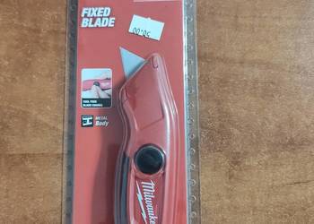 Nóż z ostrzem stałym