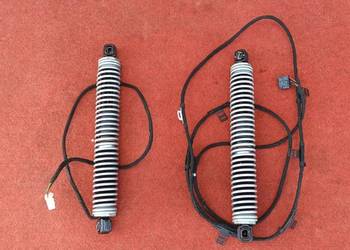 Siłowniki klapy bagażnika BMW F10 sedan