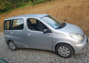 Toyota yaris verso 1.4 d4d 2003