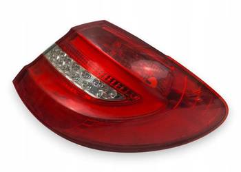 LAMPA PRAWA Mercedes W246 tylna tylnia prawy tył oryginalna A2468200664