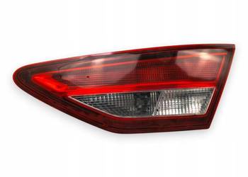 LAMPA PRAWA Seat Leon III F5 12-20r tylna tylnia prawy tył w klape A046439