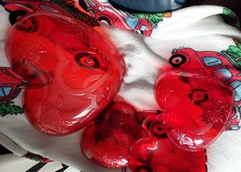 Waza czerwona serce i 3 miseczki PRL tworzywo