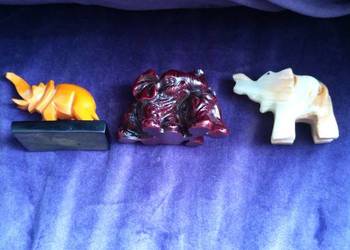 Małe figurki słoników komplet słonie kolekcja