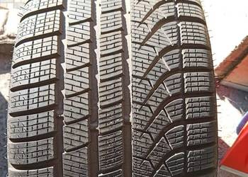 Zimowe R19 run flat Pirelli 245/40 275/35