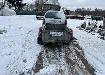 Przyczepka samochodowa