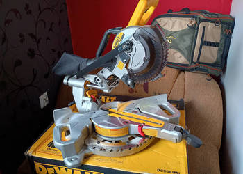 Piła ukośna na teleskopach DeWalt 18-20 V z USA