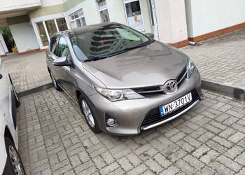 Toyota Auris 2014 r 1.6 benzyna