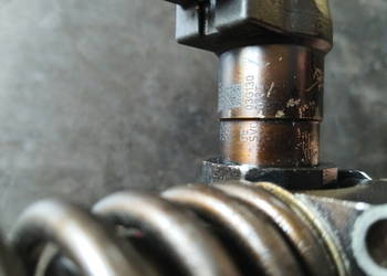 Pompowtryskiwacz 03G130073 T