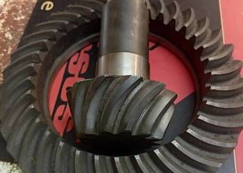 Koło talerzowe z wałkiem atakującym C385