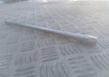 Citroen C4 grand picasso 1 I klucz do windy opuszczania koła zapasowego
