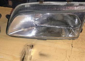 Reflektory przednie prawy lewy Citroen Berlingo 1