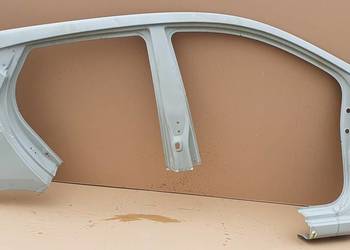 HYUNDAI I10 SŁUPEK PRAWY POSZYCIE BOK DACH BŁOTNIK